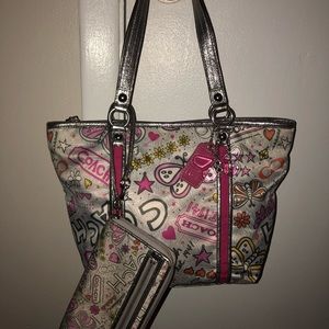 Coach purse and wallet
